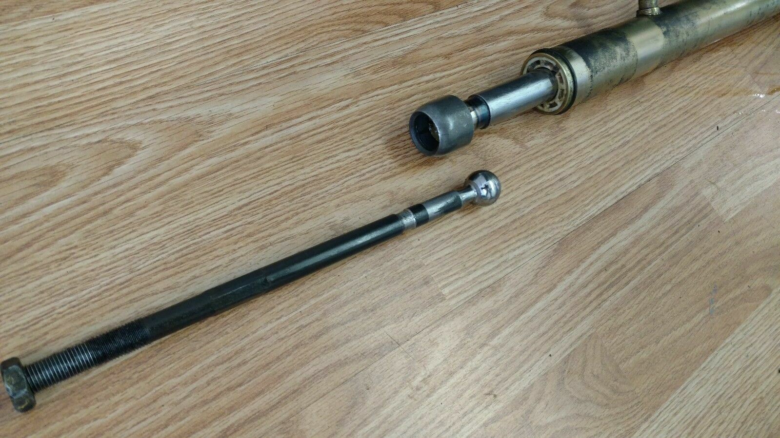 LAMBORGHINI MURCIELAGO LP640 DIABLO STEERING GEAR RACK AND PINION OEM 413422061B
