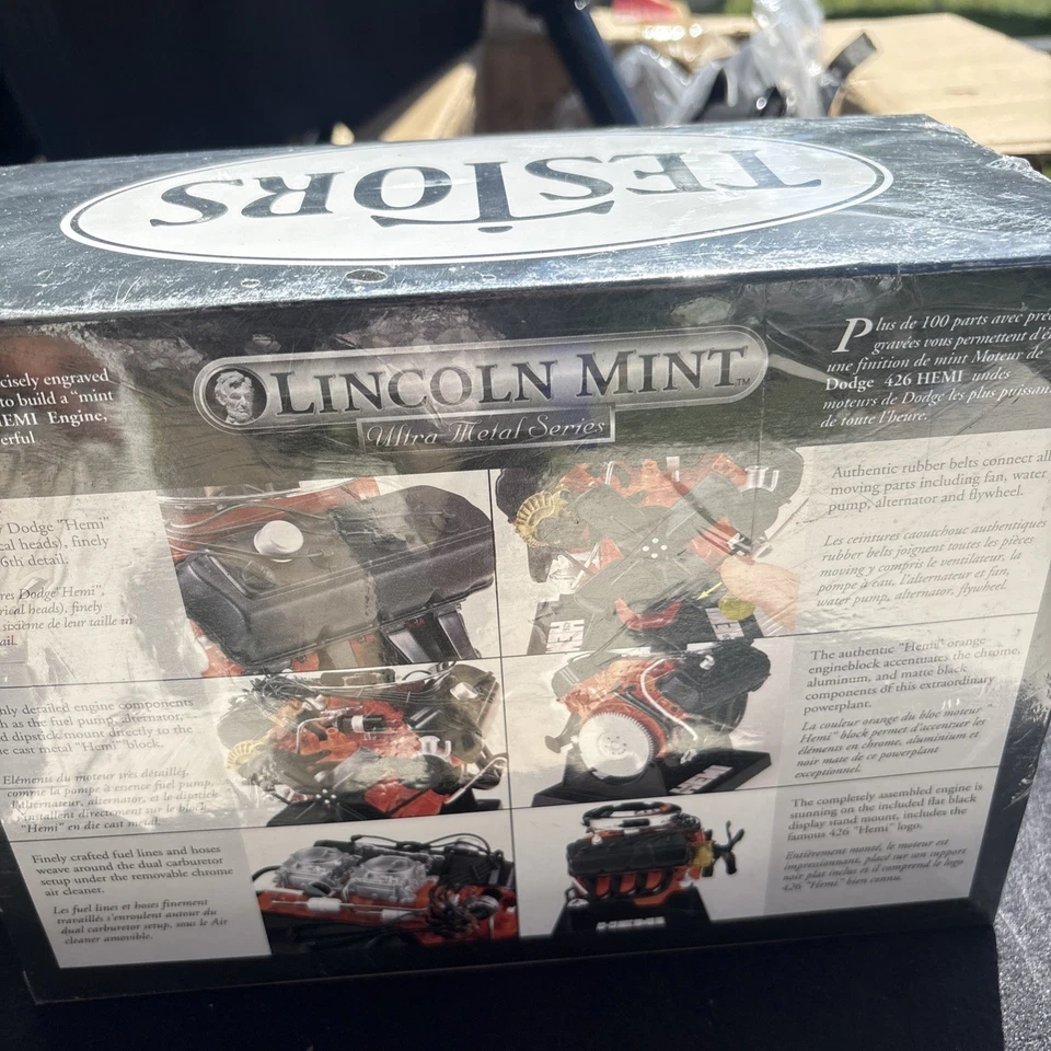 Testors 426 L Dodge Hemi Engine Lincoln Mint Ultra Metal Series - Image 4 of 4