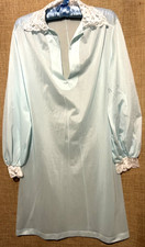 Olga Nightgown M Aqua White Lace Trim Cuffs And Collar Nylon Vintage Excellent