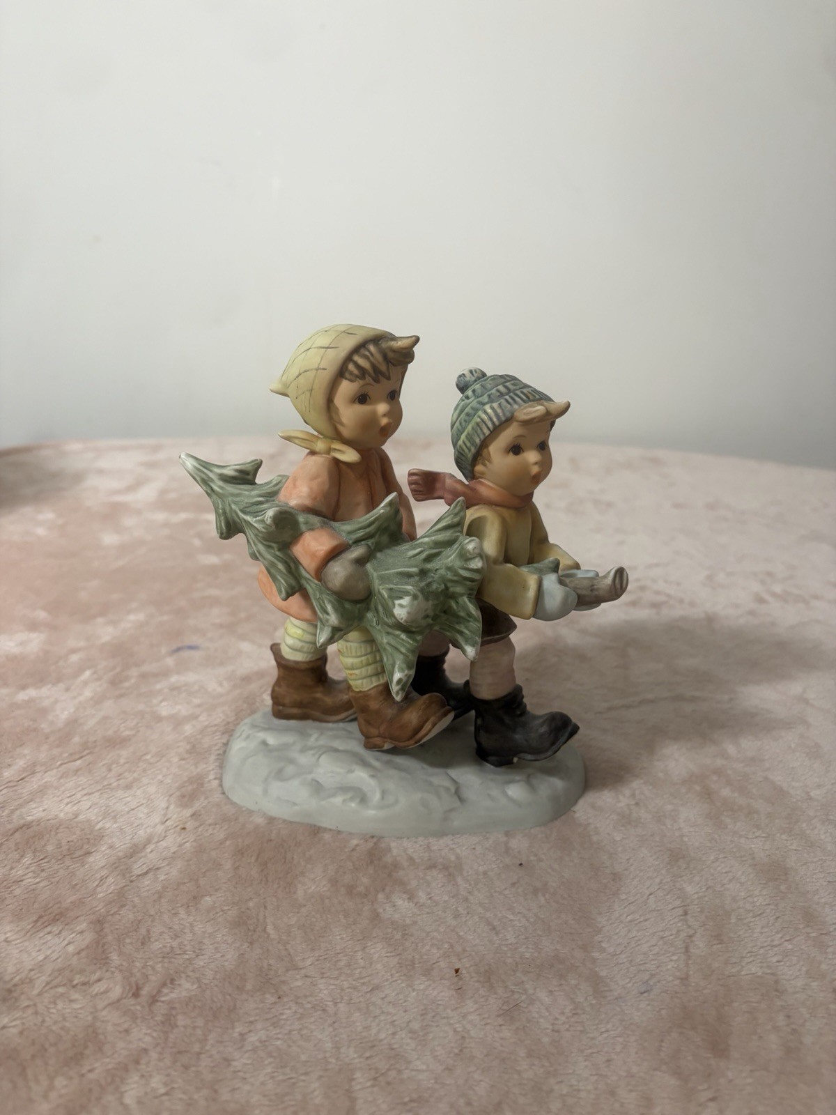 Berta Hummel Tree Trimming Time BH12 Goebel 1996 Christmas Figurine