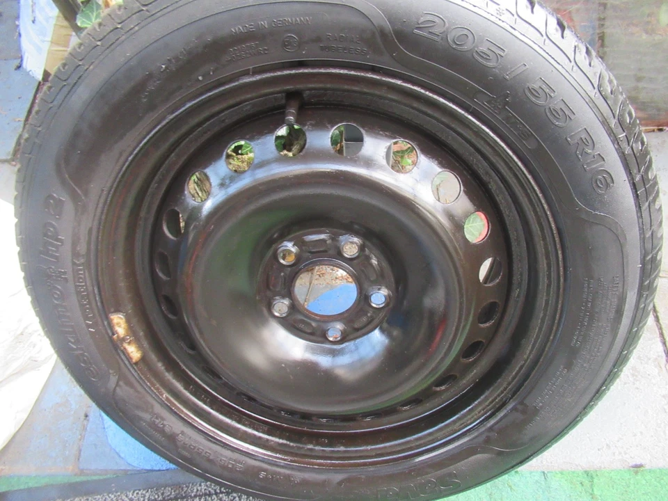 4x Stahlfelge mit Winterreifen 205/55 R16  SAVA +Schrauben - Bild 4 von 4