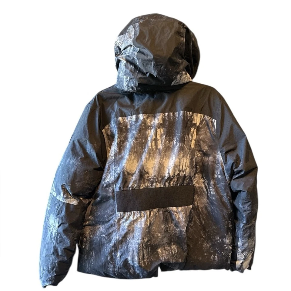 Chaqueta Holden Recortada Alpina Plumón Relleno Negra Tie Dye Talla XL NUEVA CON ETIQUETAS Para Mujer’s Foto 3 de 4
