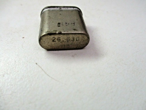 Texas MC Radio Crystal 26.630 MHz 0.05 inch X 13mm / 0.5in Spaced Leads Vtg - Photo 2/3