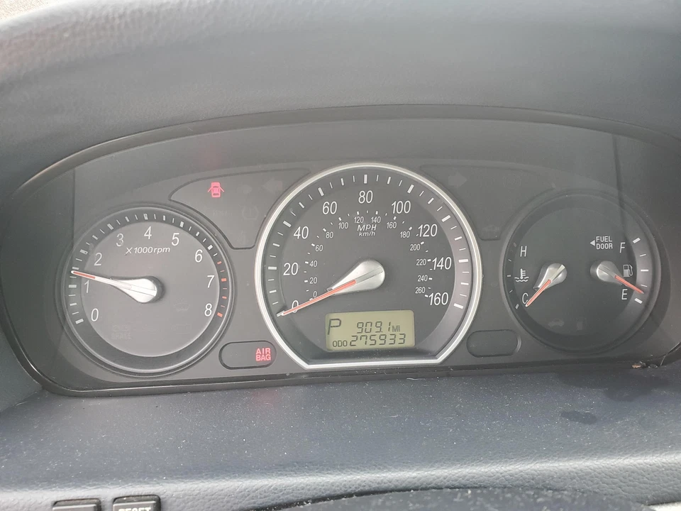 Nudillo trasero izquierdo (lado del conductor)(ABS)(solo nudillo) Hyundai Sonata 2006-2010 Foto 3 de 3