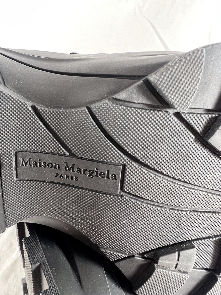 MAISON MARGIELA Black Leather Men's Retrofit Trainer
