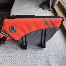 Vivaglory Dog Life Jacket Adjustable Vest Pet Safety Life Preserver OrangeMedium