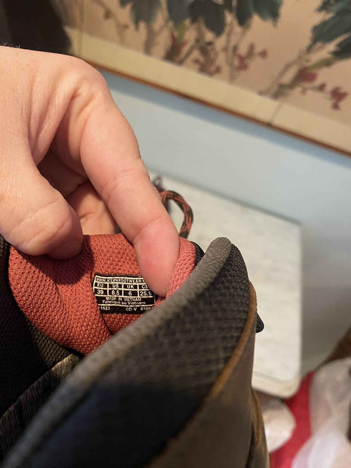 Stivali da trekking impermeabili Keen Targhee II da donna taglia 8 5 scarpe da trail outdoor