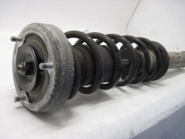 STRUT BMW 550i 535i 528i 545i 2004 04 2005 05 2006 06 2007 07 2008 08 Rea 831585 Foto 4 de 4