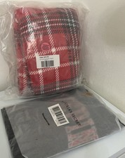 Victoria's Secret LOVE PINK Tote  Sherpa Blanket Red Plaid 2 PIECE SET