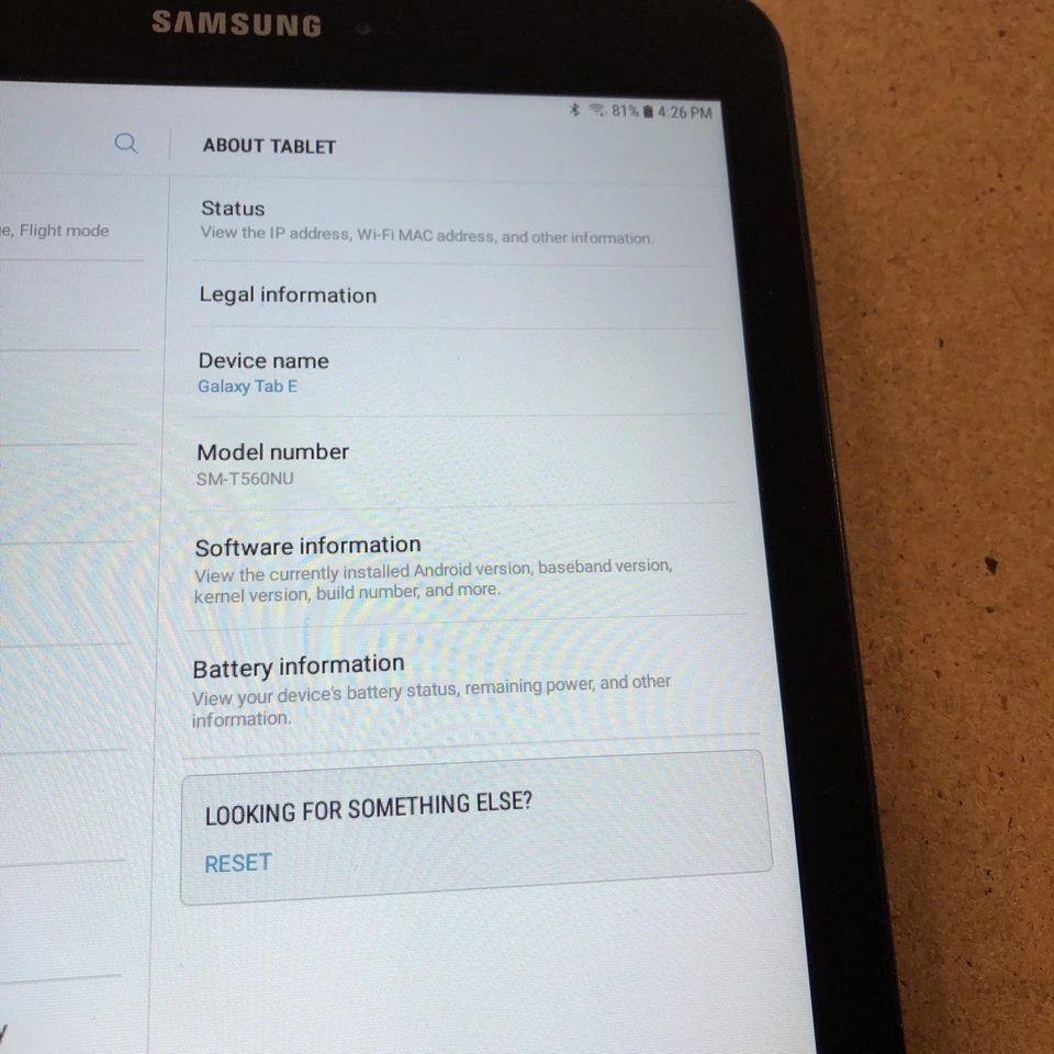 Samsung Galaxy Tab E 9.6in 16GB WiFi Android Tablet SM-T560 - Black - Image 3 of 4