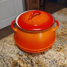 Vintage Descoware Made In Belgium Flame Red Bean Pot Cast Iron Enamel w Lid 3qt