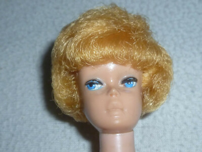 VINTAGE 1964 BARBIE DOLL BUBBLECUT HAIR BLONDE #850 MATTEL RARE 