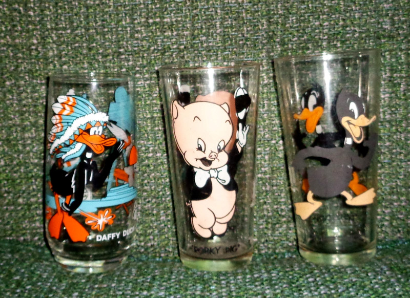 3 LOONEY TOONS 1973 VINTAGE GLASSES!EXCELLENT!BUGS BUNNY,DAFFY DUCK,PORKY PIG-