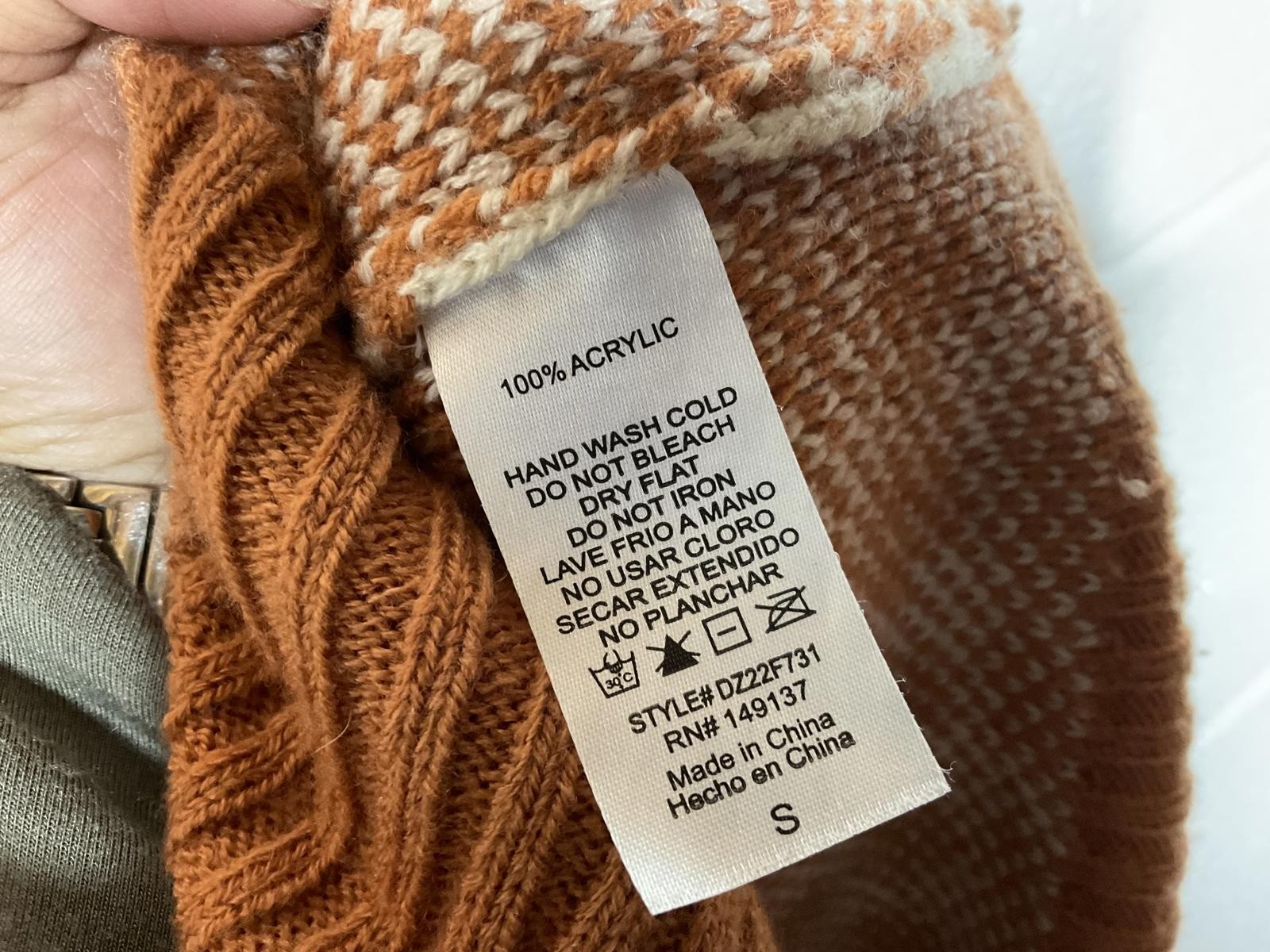 Double Zero Houndstooth Pattern Sweater Vest - image 3