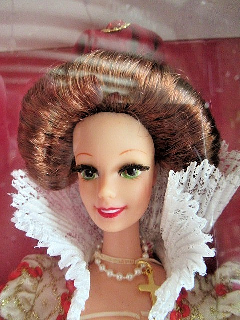 Barbie Elizabethan Queen 12792 Reina Isabel poupée Mattel vintage
