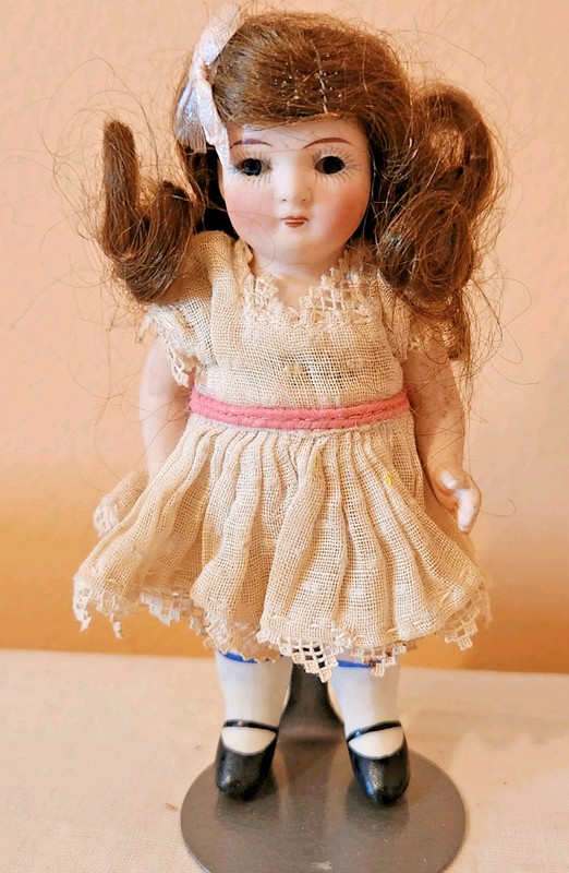 ANTIQUE MINIATURE ALL BISQUE DOLL,  KESTNER??, PRINCESS LABEL ON DOLL