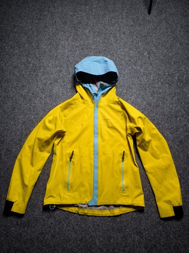 Women's La Sportiva Storm Fighter GoreTex Active Jacket Size US M Outdoor 