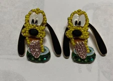 DISNEY PLUTO LARGE BLING NO BRAND STUD EARRINGS