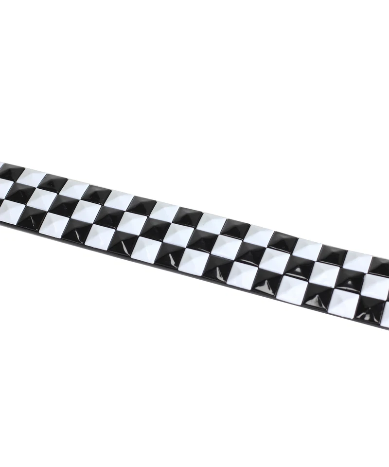 Cinturón de cuero triple tachonado blanco y negro - Lowlife Foto 4 de 4