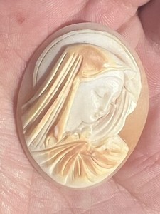 Carved Shell Cameo Madonna Virgin Mary Loose High-Quality Artwork Large