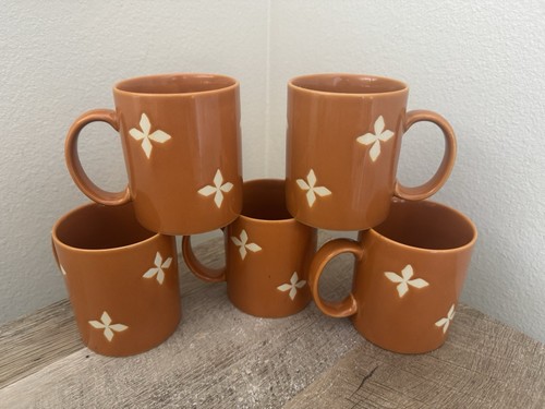 Pottery Barn Dune Coffee Mugs Set Of 5 Cups Orange Cream Flower Tea Fall Autumn - Picture 13 of 13