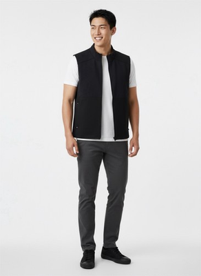 #ad RHONE True North Water Repellent Vest Size L RETAIL $178 #209 $99.00