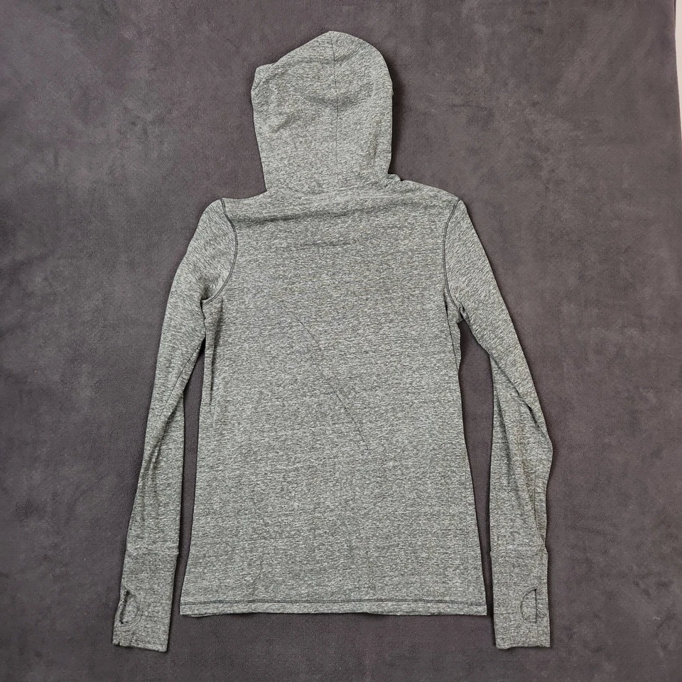 Top deportivo Alo para mujer pequeño gris jaspeado manga larga con capucha logotipo ligero Foto 3 de 4