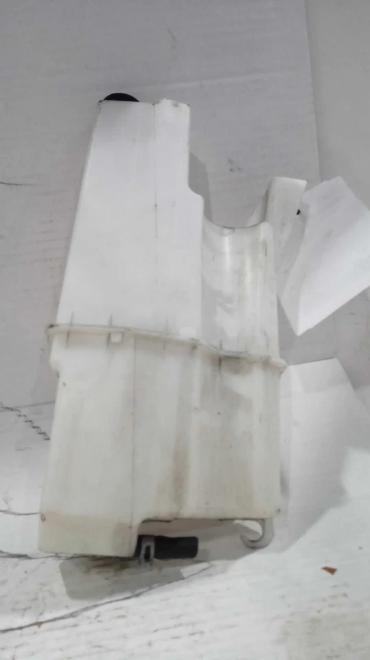 Used Engine Coolant Reservoir fits: 2017 Infiniti QX60 Grade A - Изображение 2 из 4