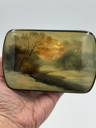 Russian Fedoskino Lacquer Box Hand Painted Winter Landscape Mother Pearl VTG