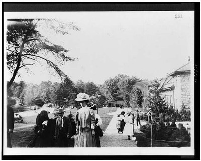 Photo:Washington DC National Zoological Park c1915 Zoo View Women Men