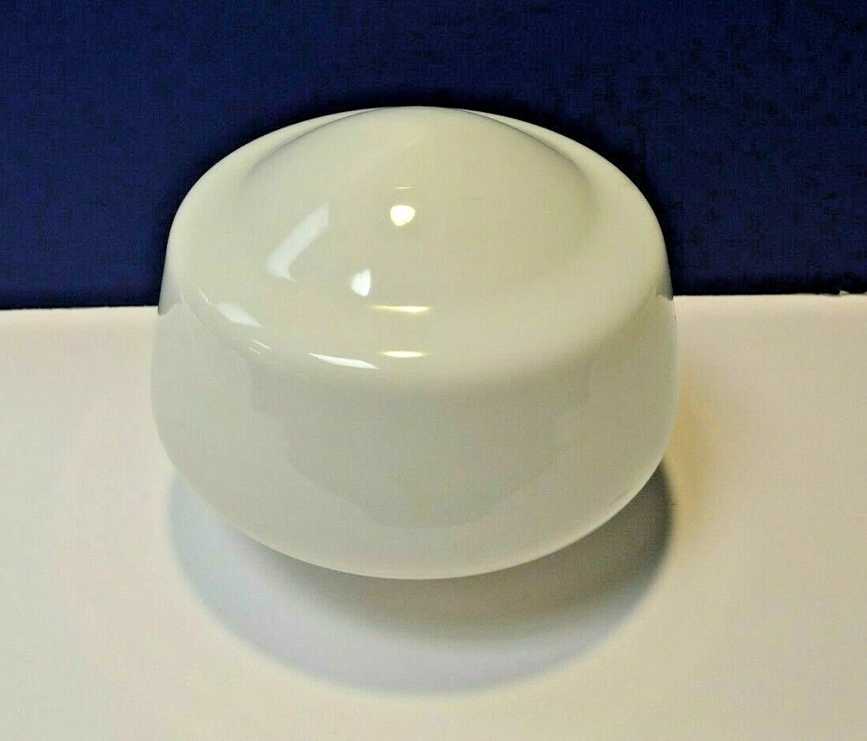 8.5"x7" MILK WHITE SCHOOLHOUSE 3.75" Montador VIDRIO OPAL Pantalla de repuesto 81528 Foto 3 de 4