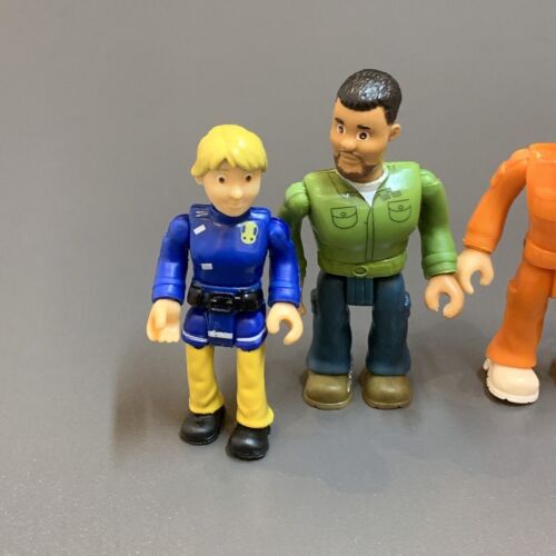 Lot 5Pcs Fireman Sam Action Figures Firefighter Saving Team Doll & Accessories - Picture 4 of 6