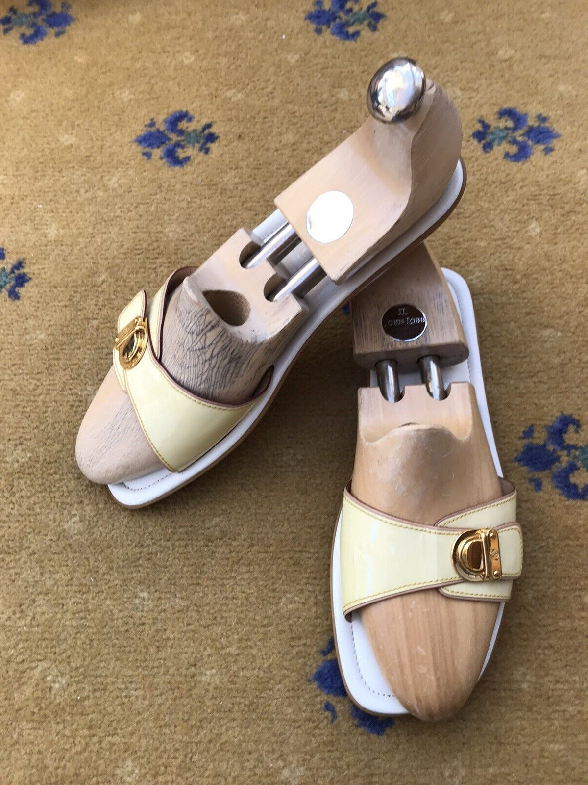 Louis Vuitton Sandals Shoes Slider Leather Padlock Womens UK 6.5 US 9.5 EU 39.5 thumbnail 3