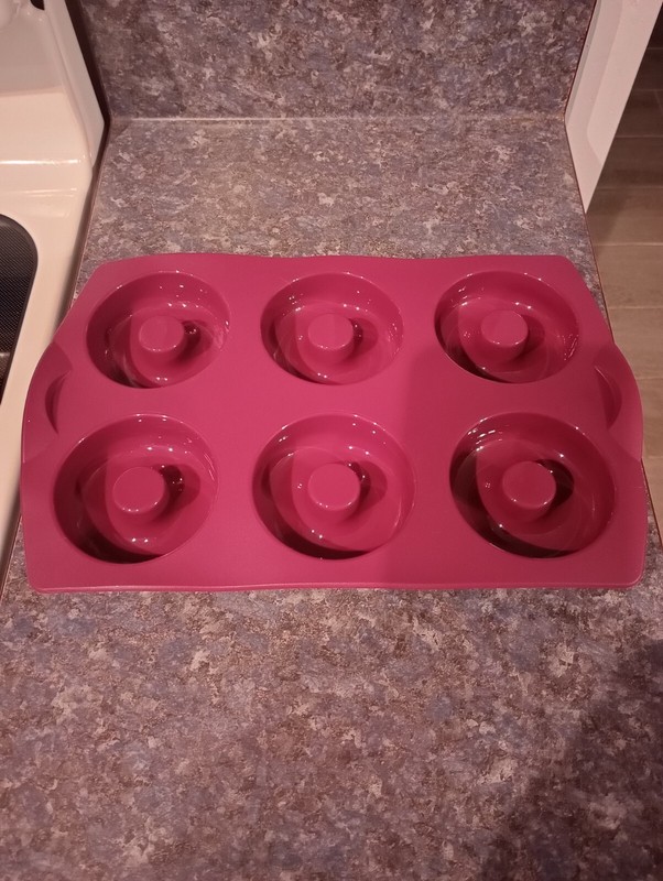 Tupperware Silicone Ring Form-NEW