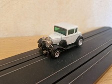 Ford Coupe weiß - 4Gear Auto World Chassis - AFX Faller AMS Tyco Tomy