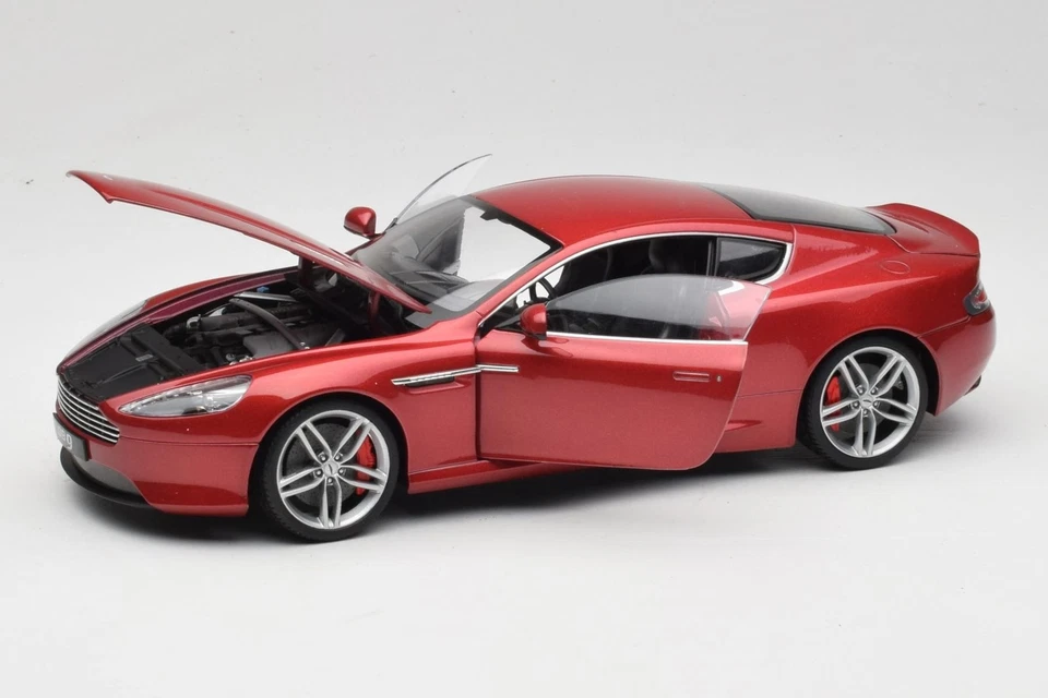 18045W Aston Martin DB9 Red Welly 1:18 - Image 2 of 4