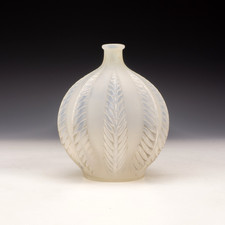 R. Lalique - Opalescent Glass - Malines Shape Vase - Art Deco