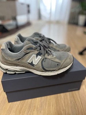 New Balance 2002R Gray Men s Sneakers 27.5cm Pre-Owned, Good Condition