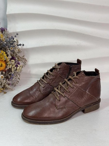 Women LIFE Boots Brown Leather 37