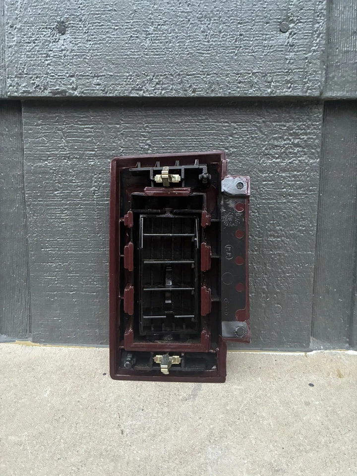 Оригинальная бордовая красная отделка вентиляционных отверстий приборной панели 88-94 Chevy GMC Truck GM C1500 K1500 - Изображение 3 из 4