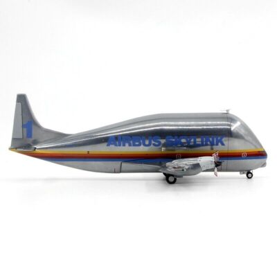 航空機・ヘリコプター 1/400 Airbus 377SGT Super Guppy jc wings s-l400.jpg