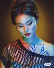 Jamie Chung Sexy Autographed Signed 8x10 Photo COA 
