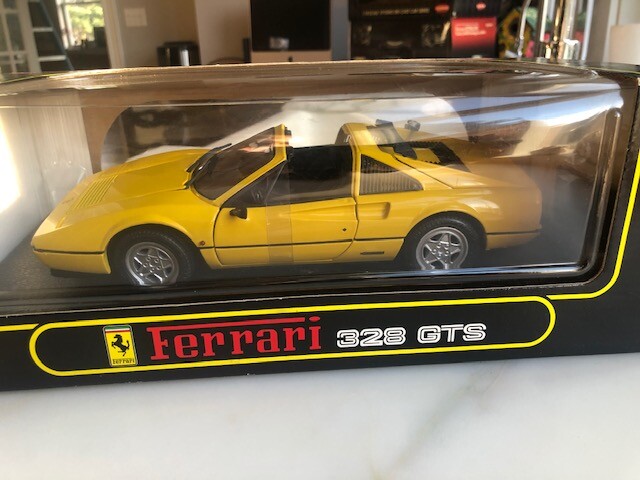 Ferrari 1/18 328GTS Fly Yellow by Anson - New old stock never