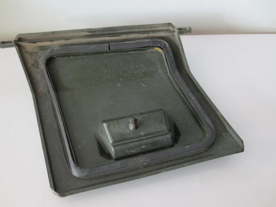 Polaris Ranger 1000 2015 diésel UTV usado OEM guantera de plástico verde tapa de puerta  Foto 3 de 3