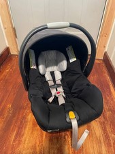 Chicco Keyfit30 CLEARTEX Infant seat 3 bases. Good Used condition.