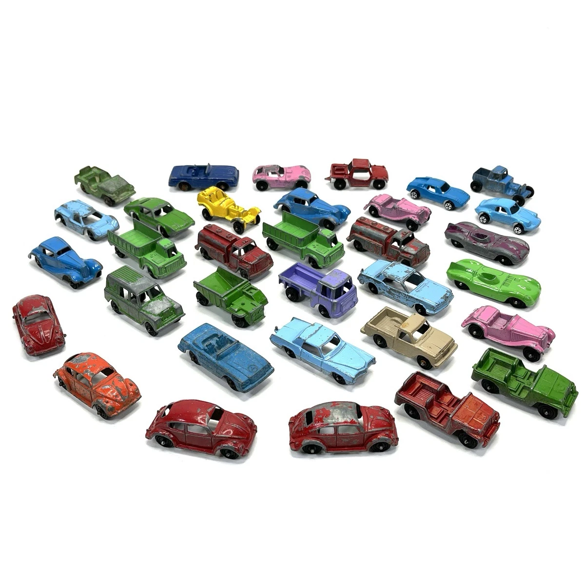 25+ TootsieToy 1960 Vehicle Year Vintage Manufacture Diecast Cars