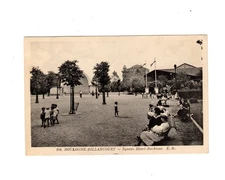 Postcard postcard 92 Hauts de Seine: Boulogne-Billancourt square Henri-Barbusse