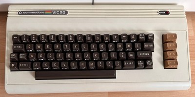 Commodore VIC 20, getestet, getestet, funktioniert ... #01 26