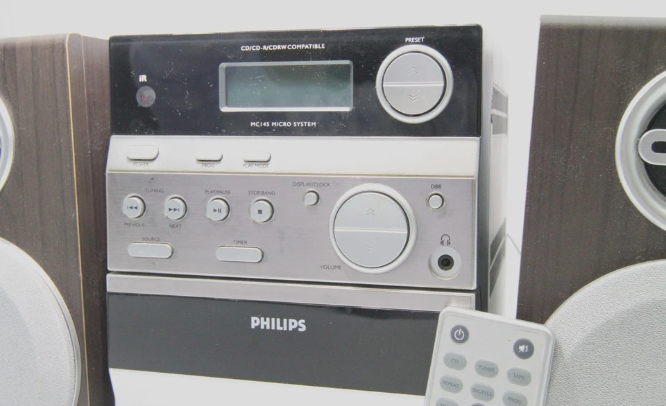 Phillips MC145 Micro Stereo System - Image 2 of 4