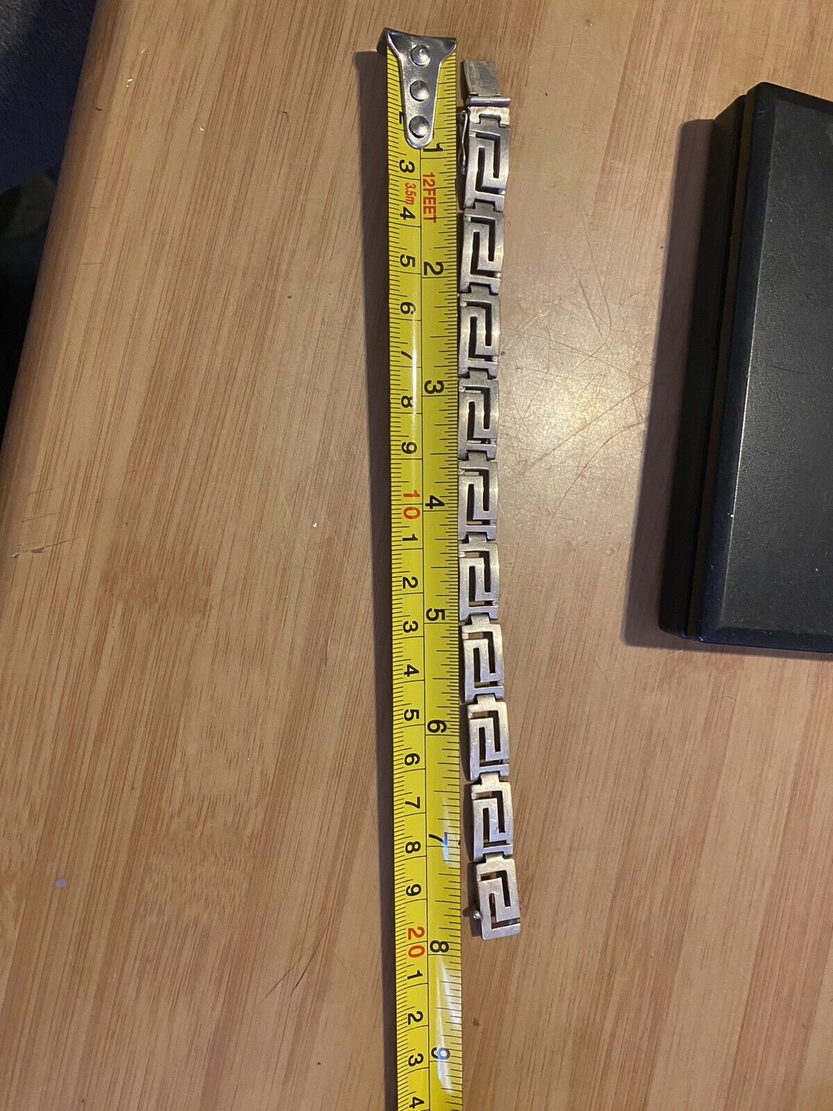 Picture 1 of 9